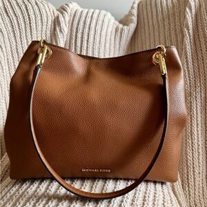 Michael Kors Bedford Large Pebbled Brown Leather Shoulder Bag Gold Hardware